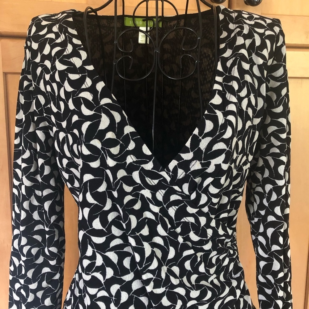 Sigrid Olsen Black and White Faux Wrap Front Top Small